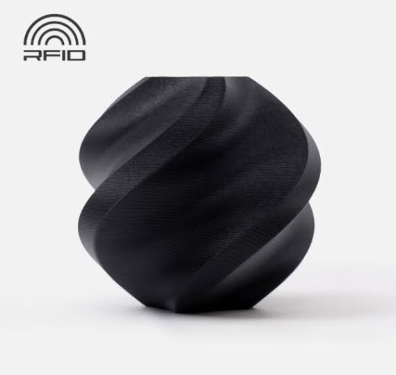 Bambu Lab PLA Matte Charcoal / Koksgrå (11101) 1,75 mm / 1000 gr. MED SPOLE